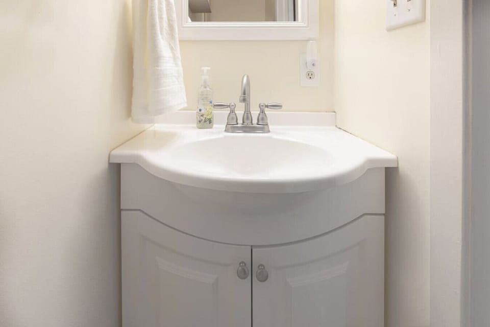 1/2 bathroom in king bedroom
