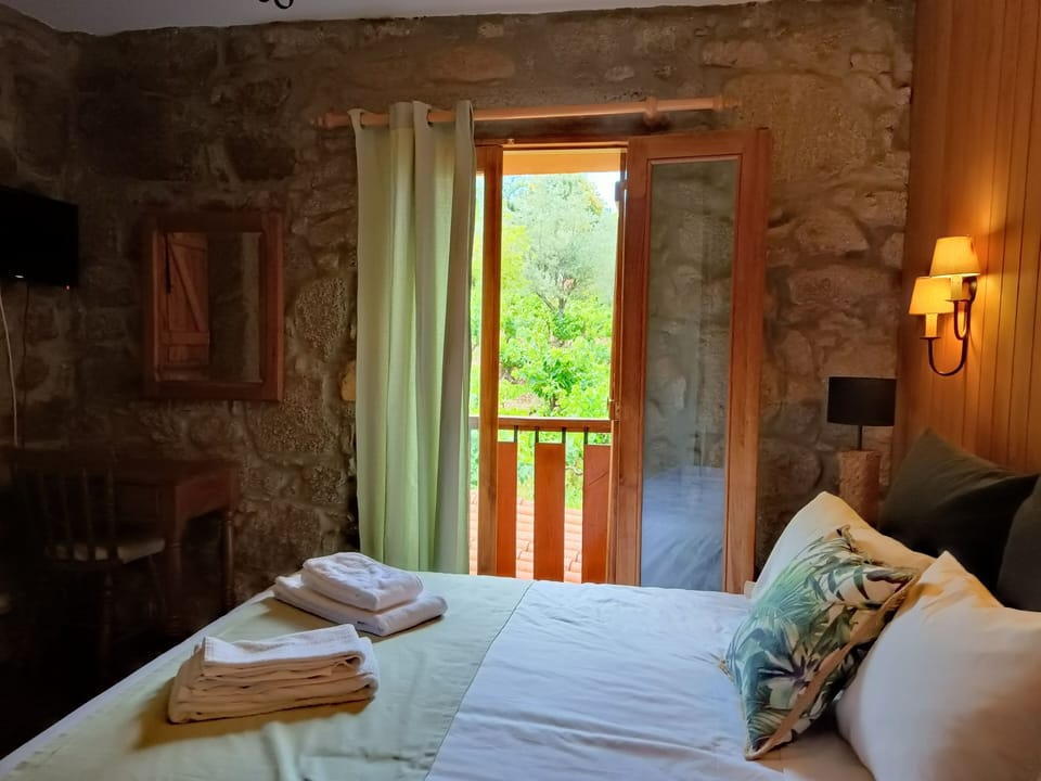 Classic Room | Free WiFi, bed sheets