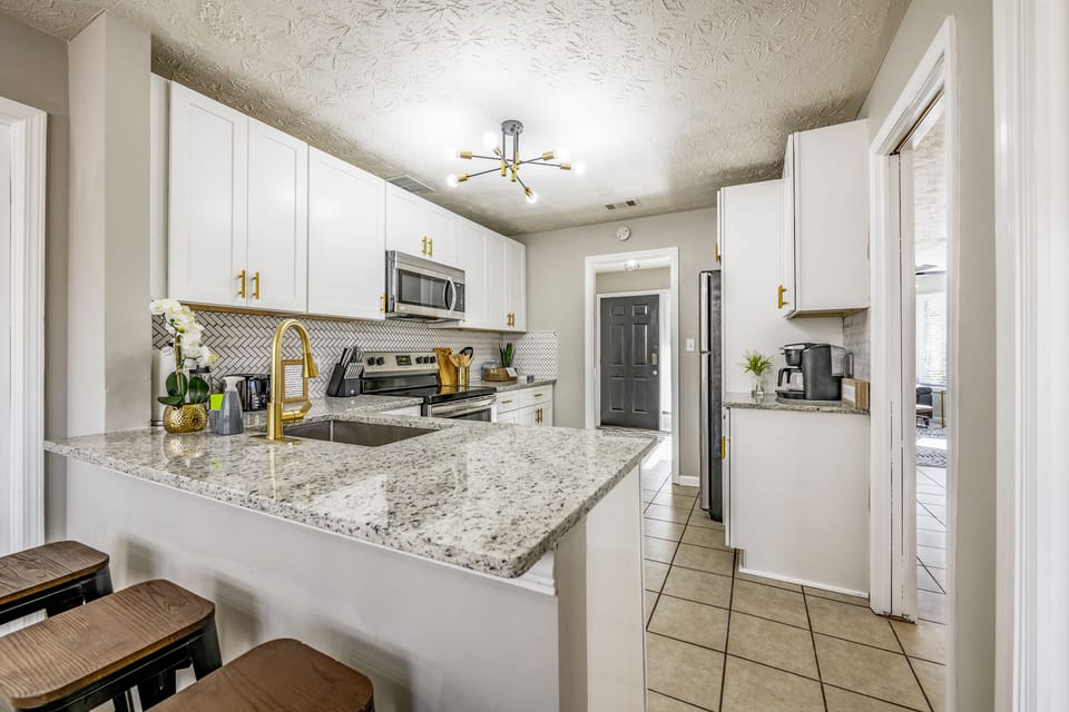 Newly updated modern kitchen.
