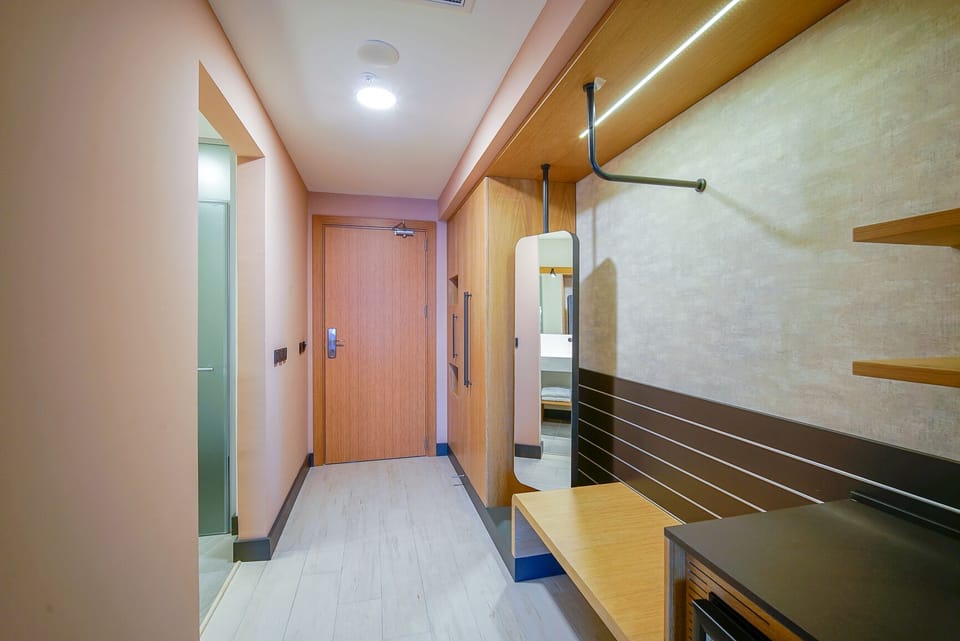Superior Double Room, Non Smoking, Sea View | Premium bedding, down comforters, minibar, in-room safe