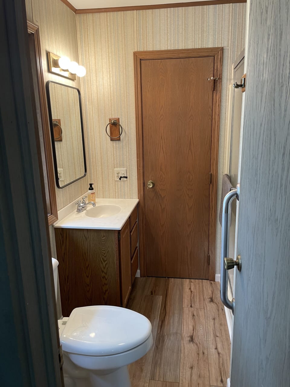 Full bath between second bedroom and bunk room