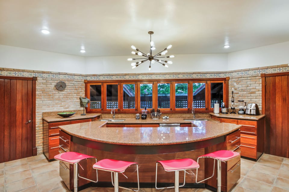 Exclusive Villa | Private kitchen | Coffee/tea maker, full-size fridge, microwave, oven