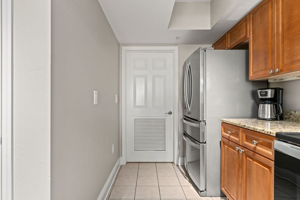 Full Size Kitchen with Bar Seating