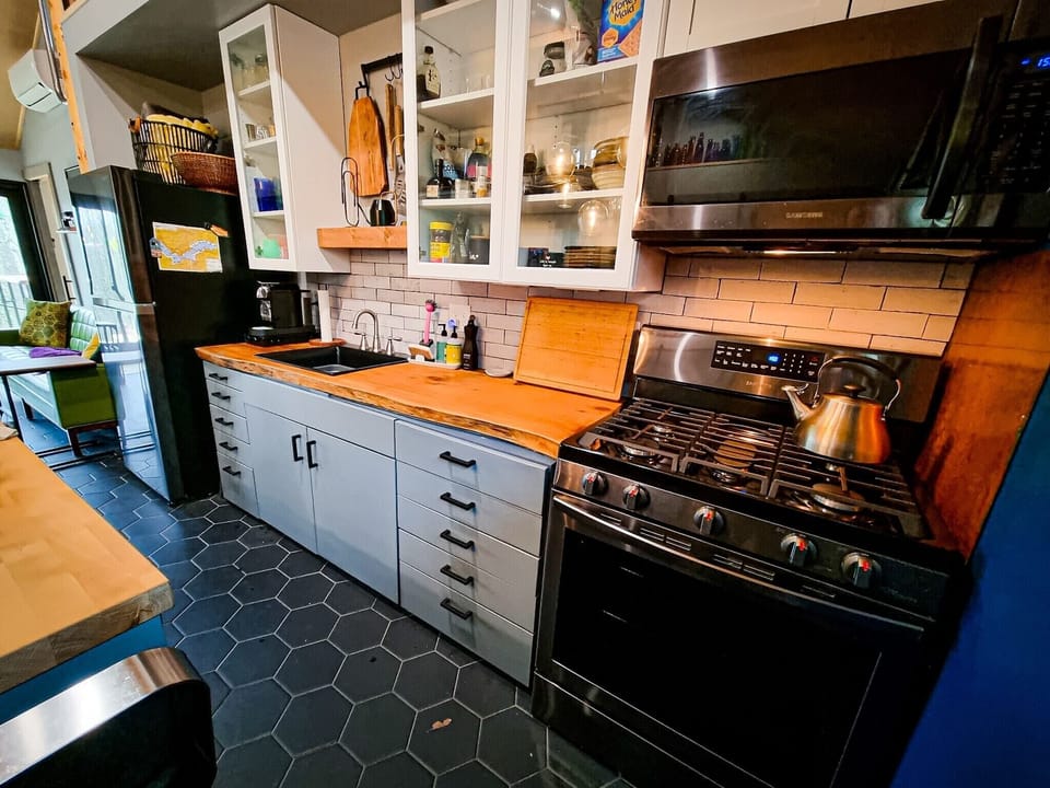 fully stocked kitchen ready to whip up a gourmet dinner