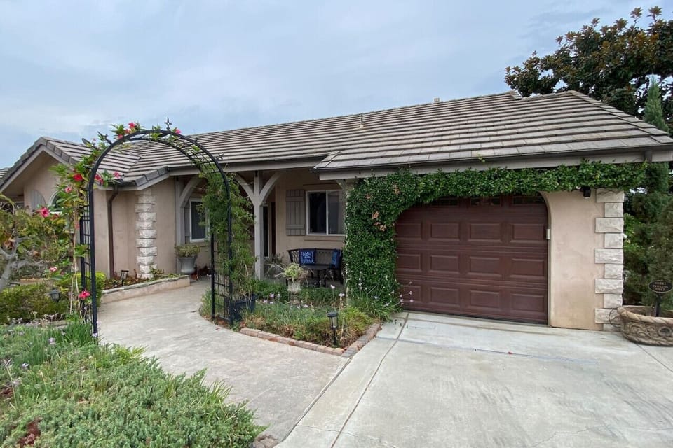 Front of guest house