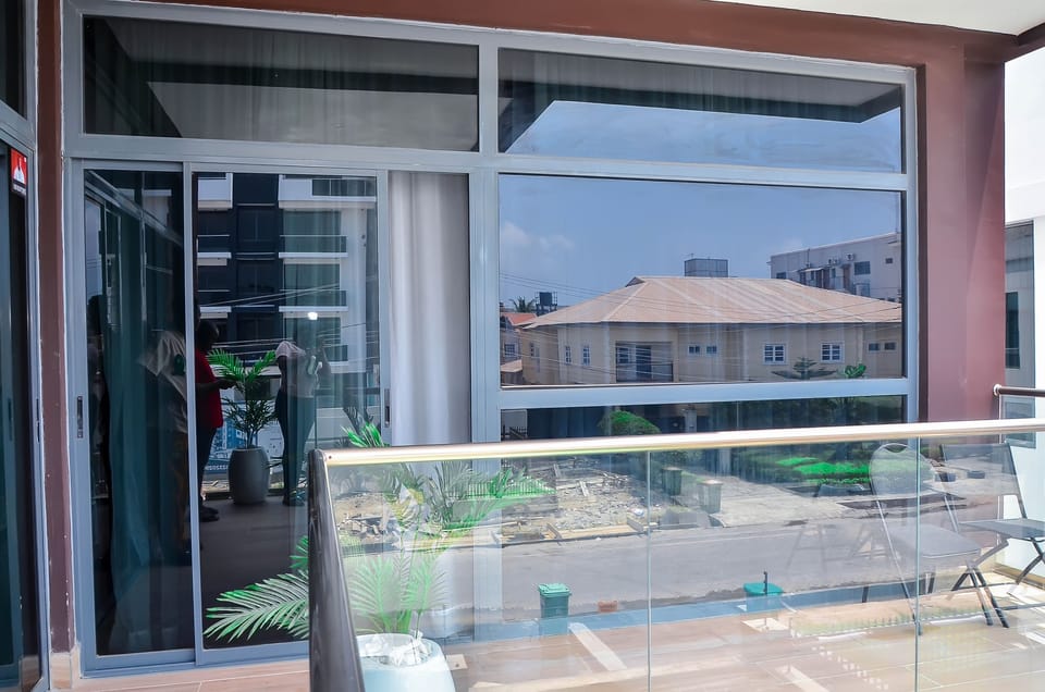 PRIVATE BED ROOM PATIO