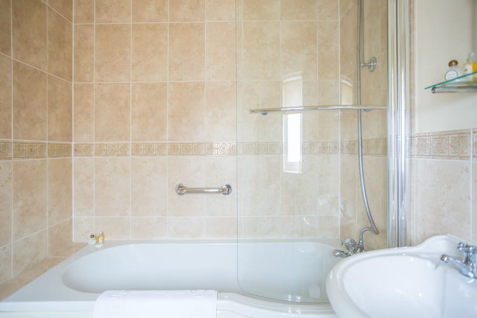 Free toiletries, hair dryer, towels
