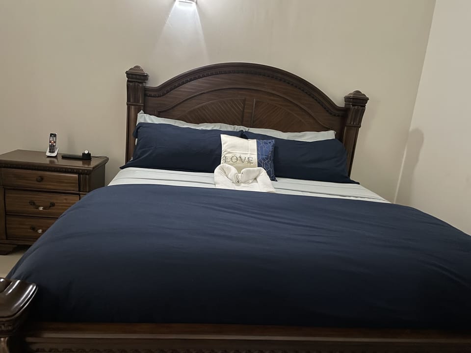 Main bedroom 1
