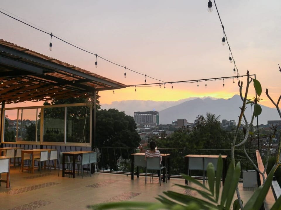Rion Hostel Bogor Hostel in West Java