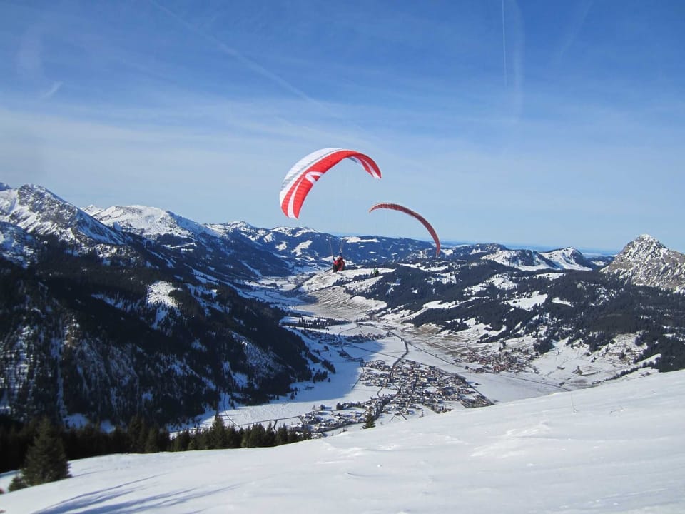 Snow and ski sports