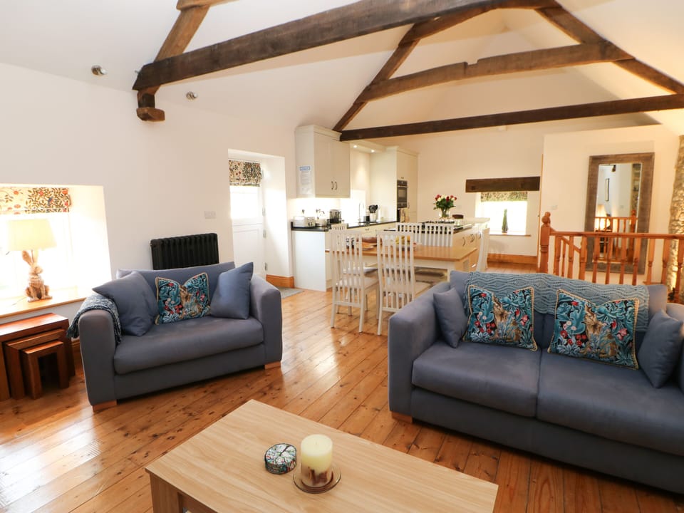 Cottage | Interior