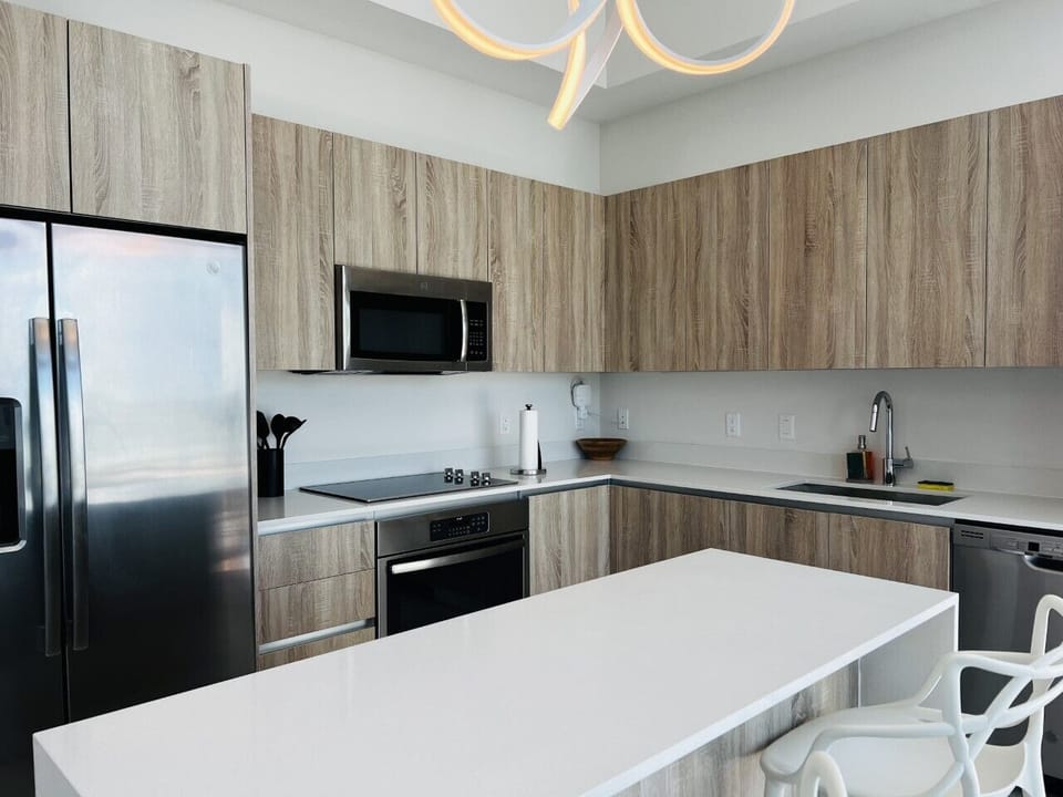 Área de la Cocina / Kitchen Area 