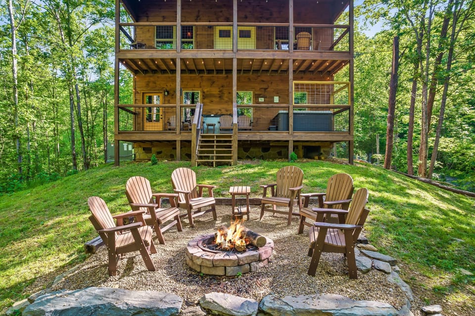 Enjoy the fire pit right in the backyard.