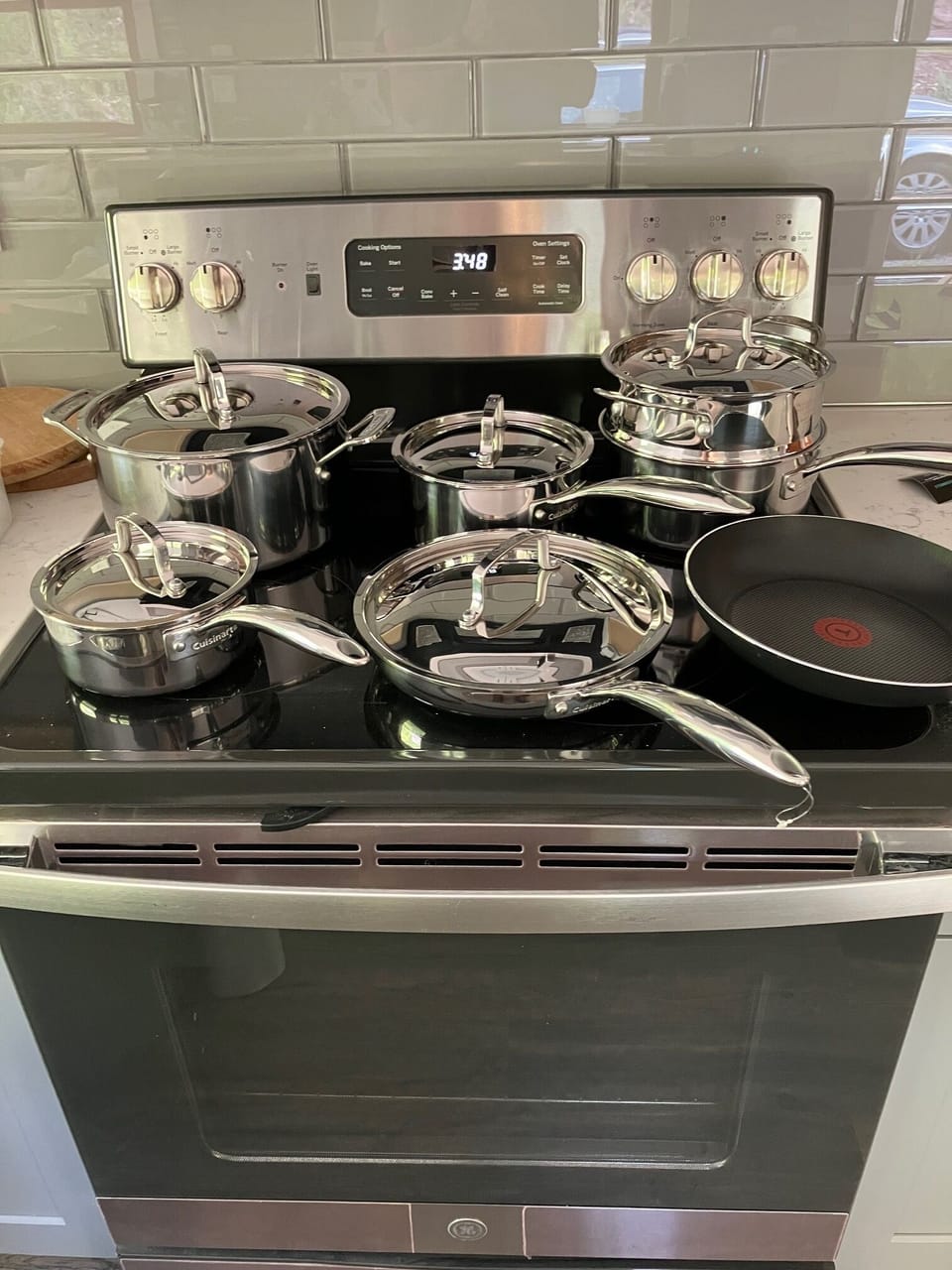 fully equipped new kitchen from pots to dishes  for snacks to full dinners 