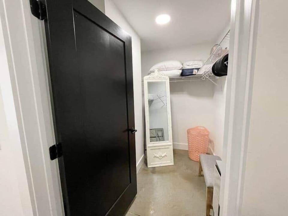 Large walk-in closet