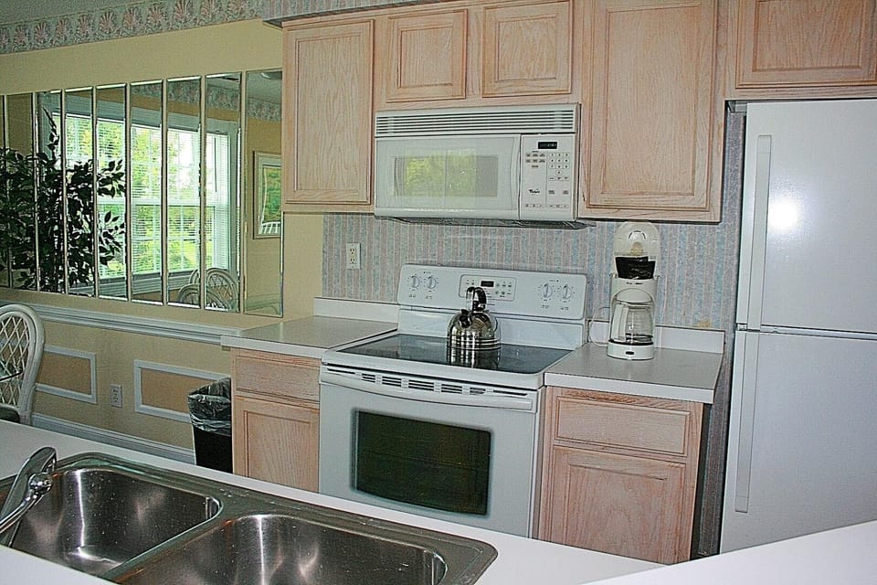 Villa, 2 Bedrooms | Private kitchen | Coffee/tea maker, fridge, dishwasher
