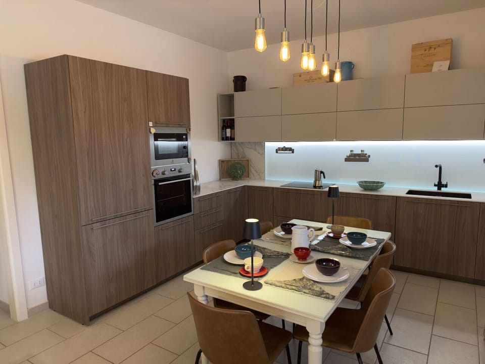 New Stosa Cucine Kitchen by Habitat Casa in Mesagne