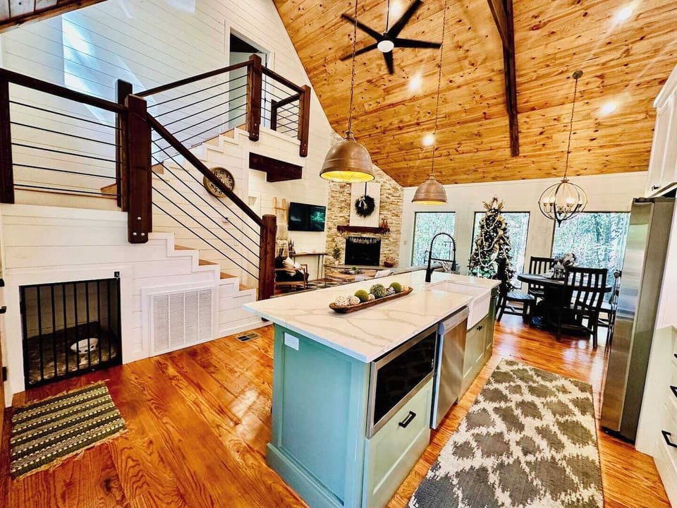 Large kitchen island!