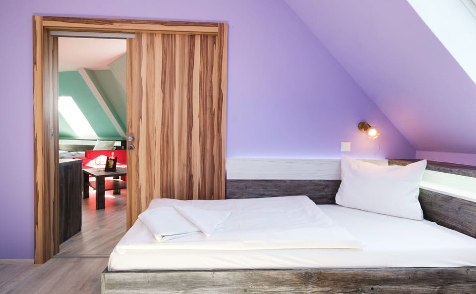 Family Apartment | Minibar, individually decorated, desk, free WiFi