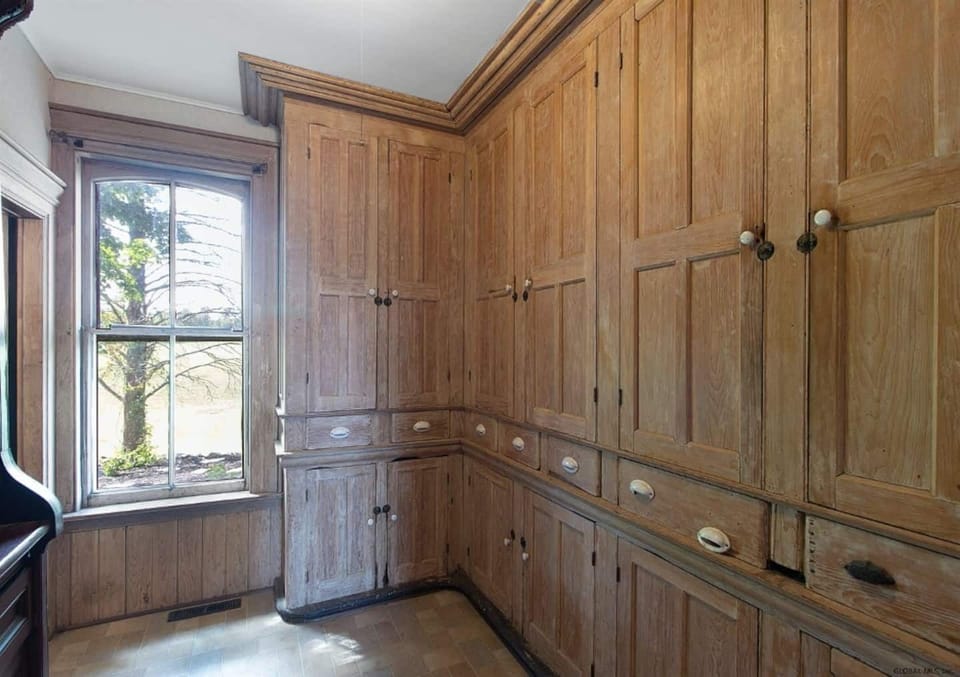 Original Panels in Butler's Pantry. 