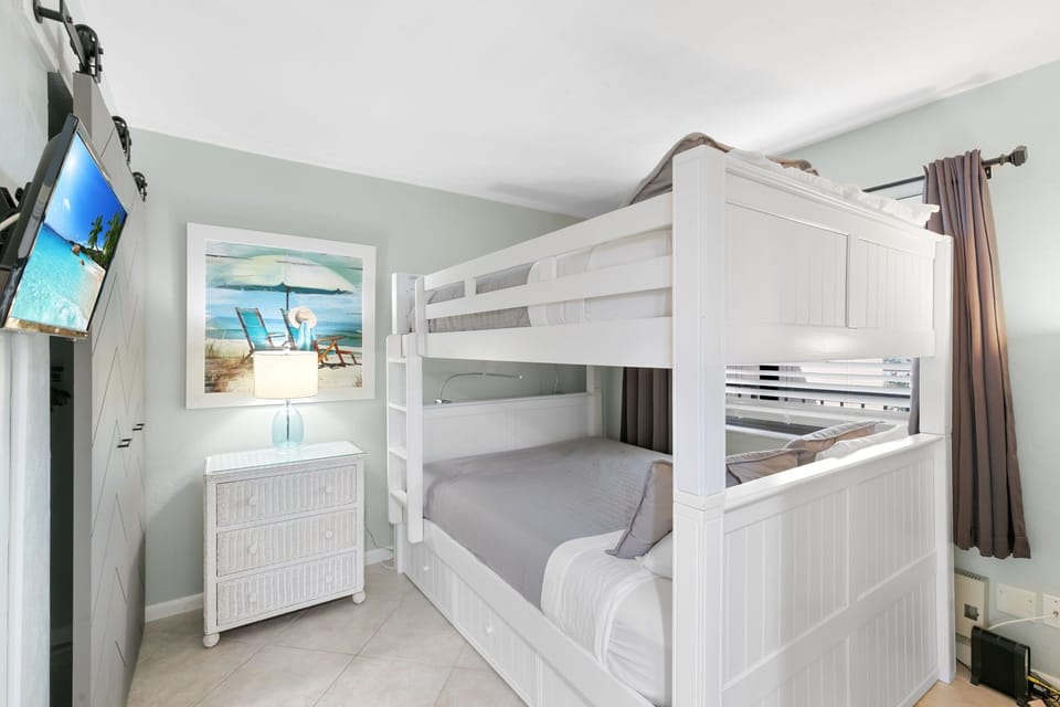 Queen bunks with pull out XL trundle underneath