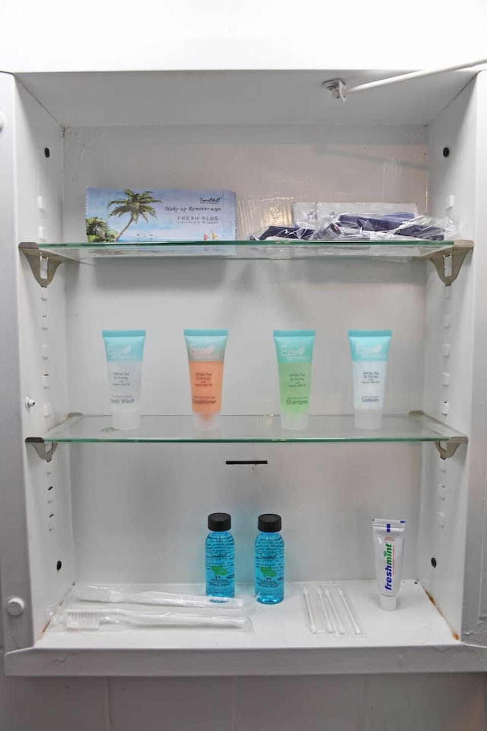 Bathroom amenities