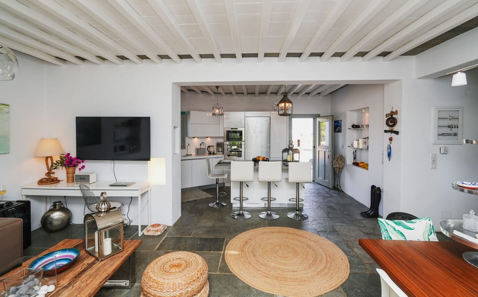 Villa, 2 Bedrooms | Living area | 55-inch flat-screen TV with digital channels, TV, Netflix