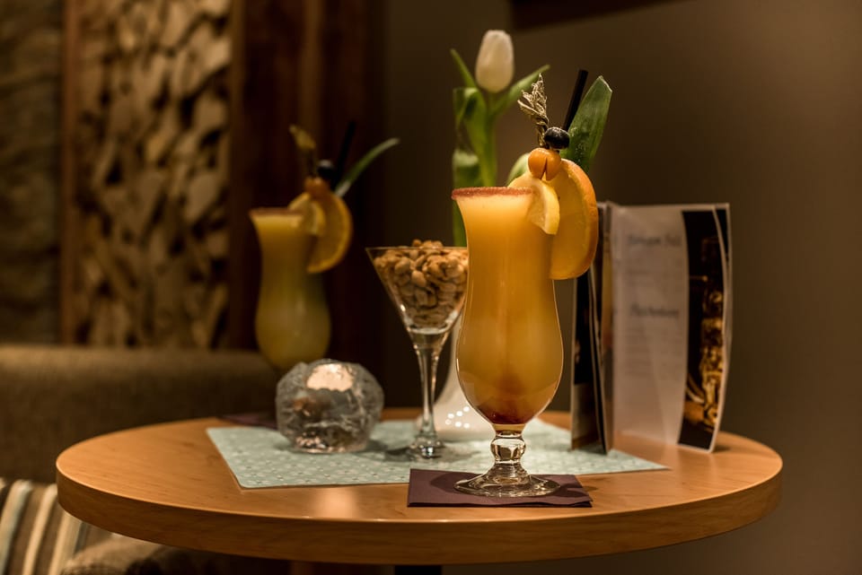 Buffet breakfast on weekdays (EUR 12 per person)