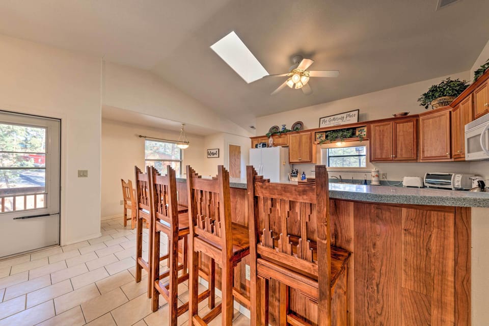 Kitchen | Main Floor | Fully Equipped