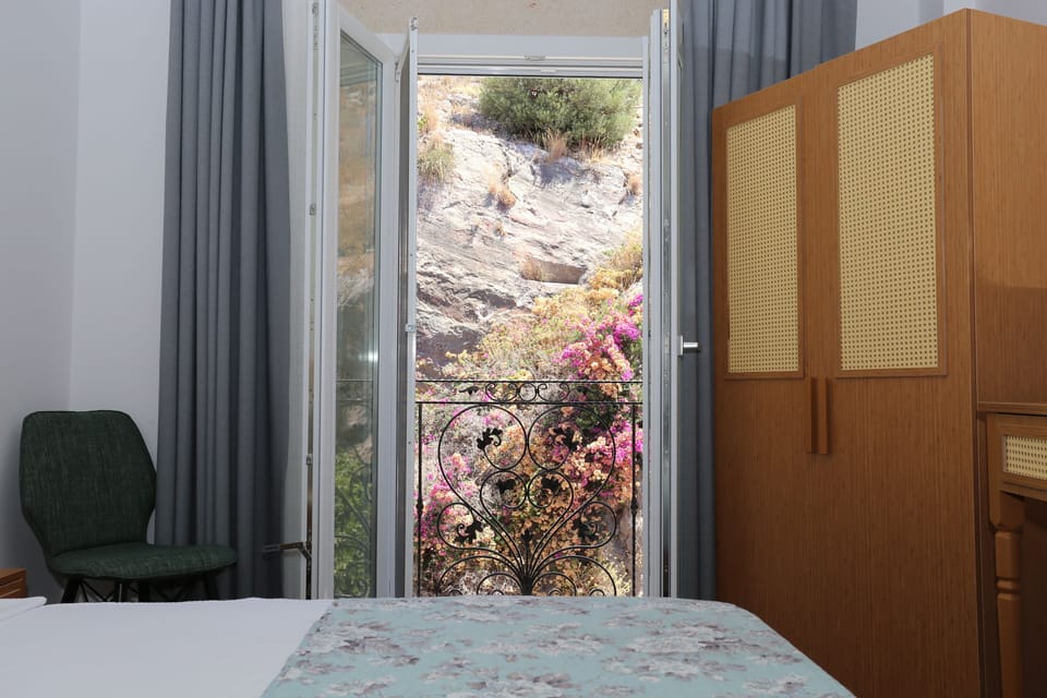 Deluxe Double or Twin Room, 1 Queen Bed, Non Smoking, Balcony | Desk, blackout drapes, soundproofing, free WiFi