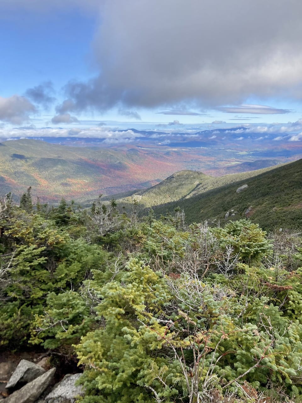 The start of fall in the high peaks