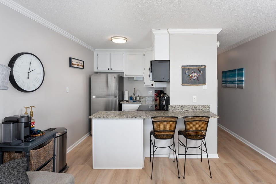 Breakfast bar for quick bites in between beach sessions!