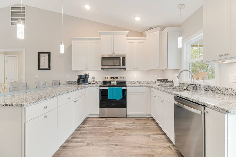 Fully equipped kitchen with all of the appliances needed to cook your meals. Keurig coffee maker with limited supplies of K-cups.