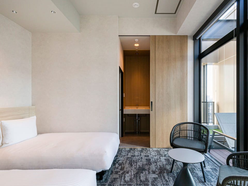 Deluxe Twin, Non Smoking | Down comforters, in-room safe, free WiFi, bed sheets