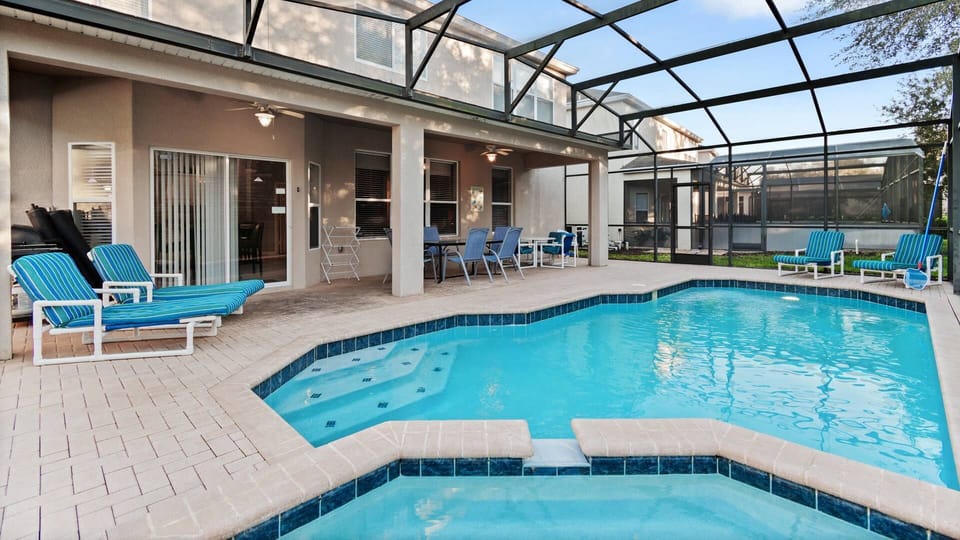 Pool Deck
Pool Faces West