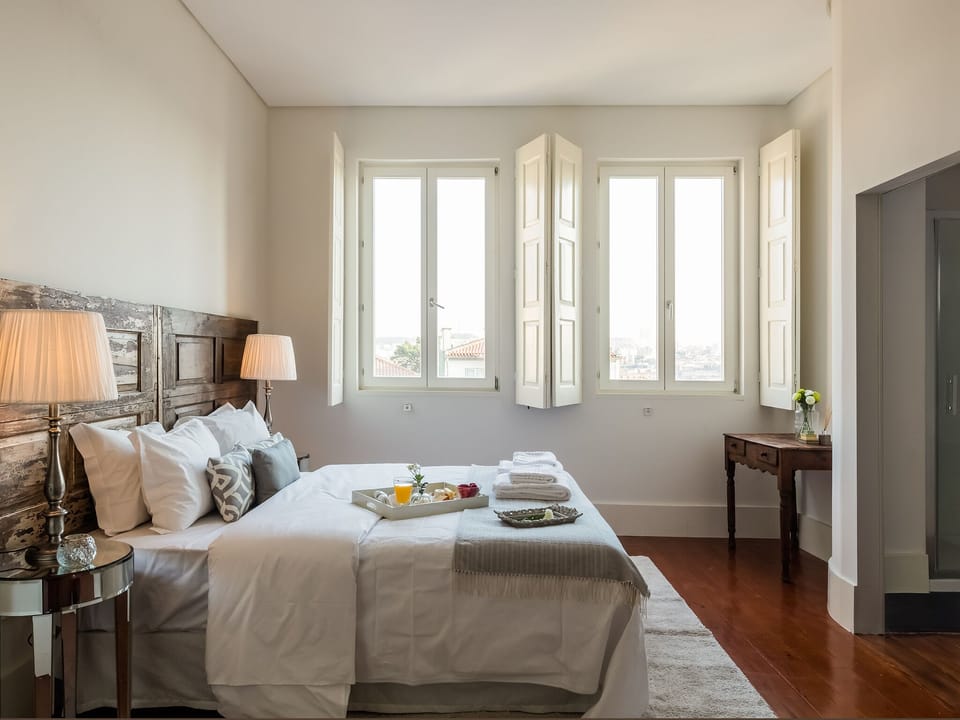 Superior Double Room | Hypo-allergenic bedding, individually decorated, individually furnished