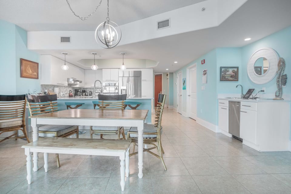 Caribe Resort B806 Dining Room