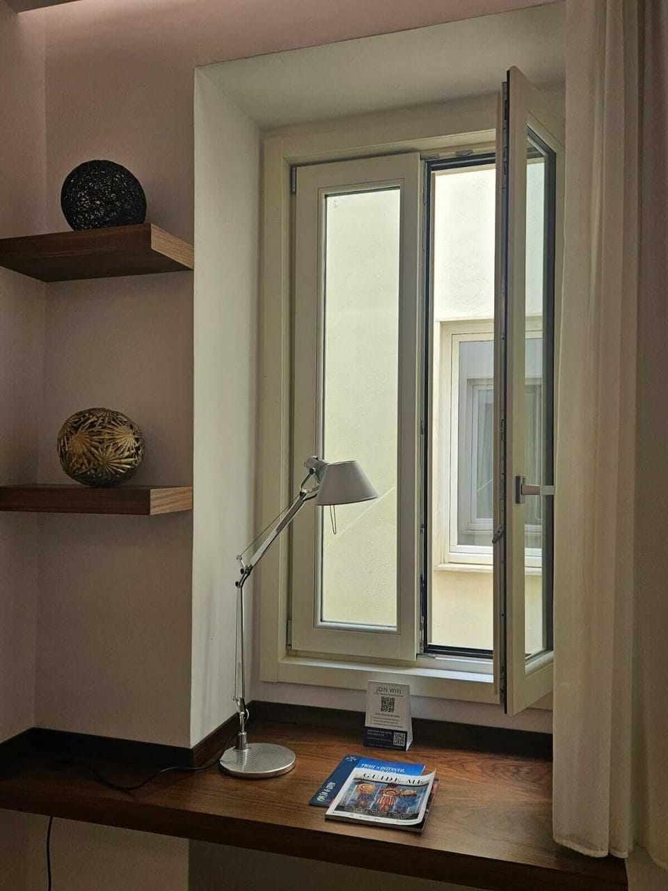 Executive Courtyard Suite | View from room