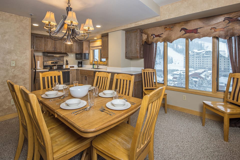 Serve up a delicious meal| Main Level