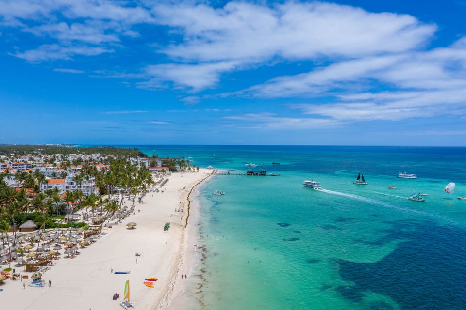 Luxury beachfront villa in Los Corales Villa in Punta Cana