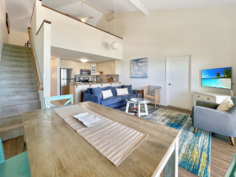 Large 2 Bed + 2 Full Bath & Sleeping Loft.
Updated furniture Sept. 2024