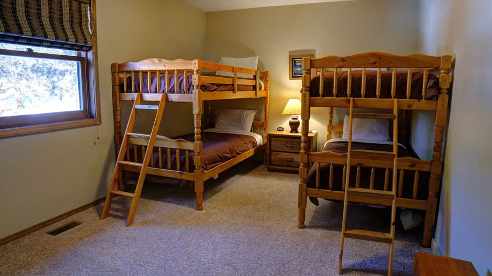 Bunk room