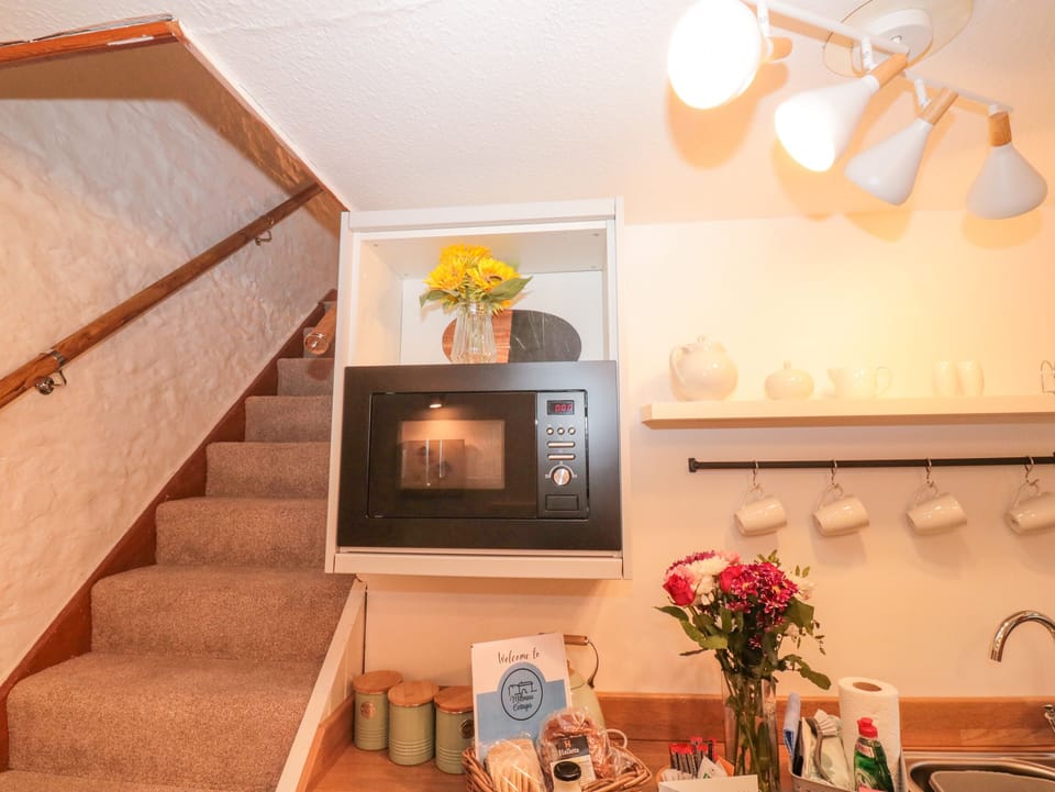 Cottage | Interior