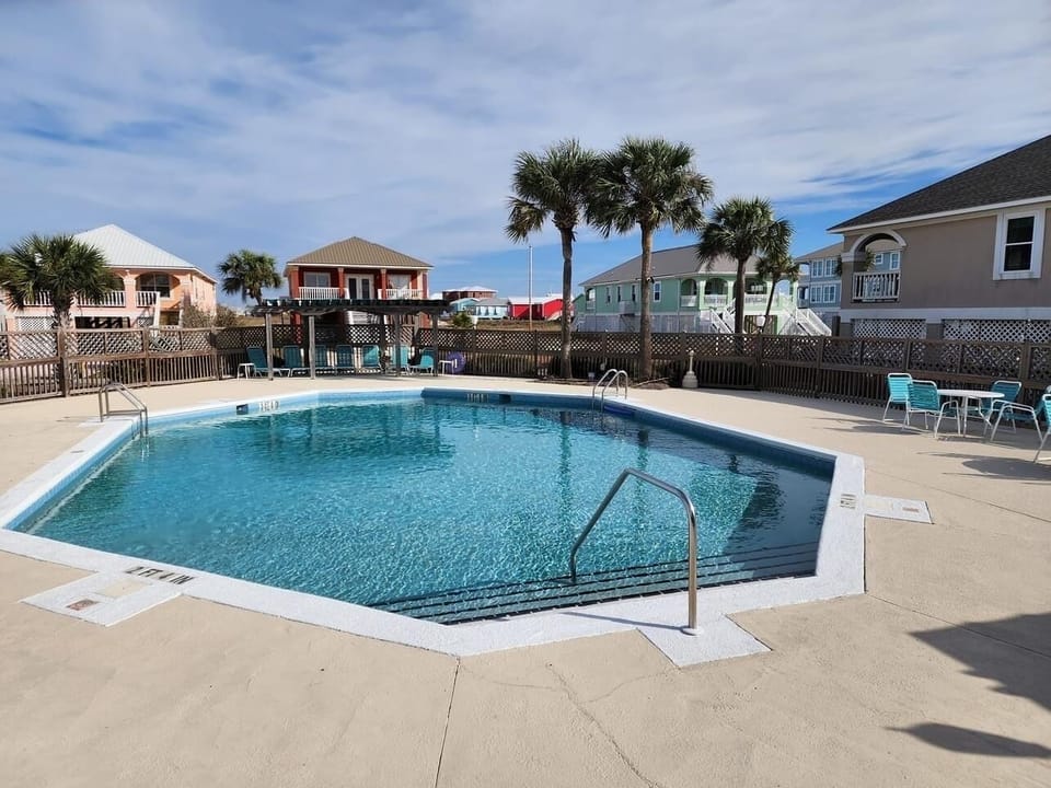 Family pool