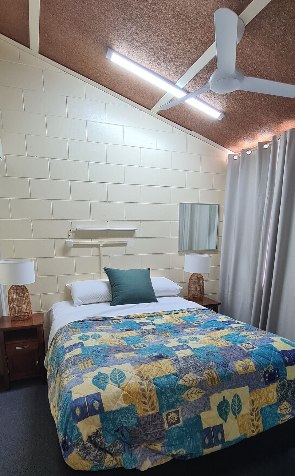 Classic Apartment | Individually decorated, individually furnished, blackout drapes