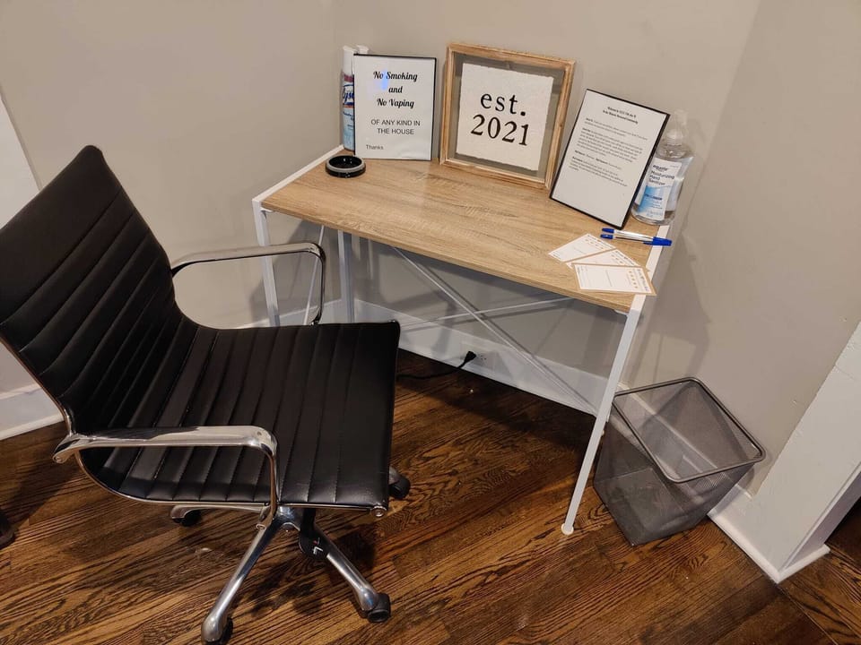 Workstation/Welcome desk