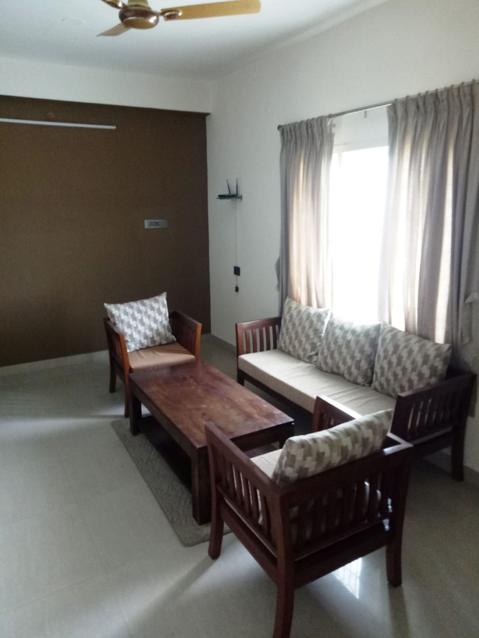 Family Apartment | Living area | 21-inch Smart TV with satellite channels, TV