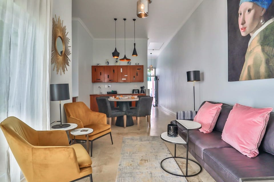 Apartment (2 Bedrooms) | Living area | 55-inch Smart TV with digital channels, TV, Netflix