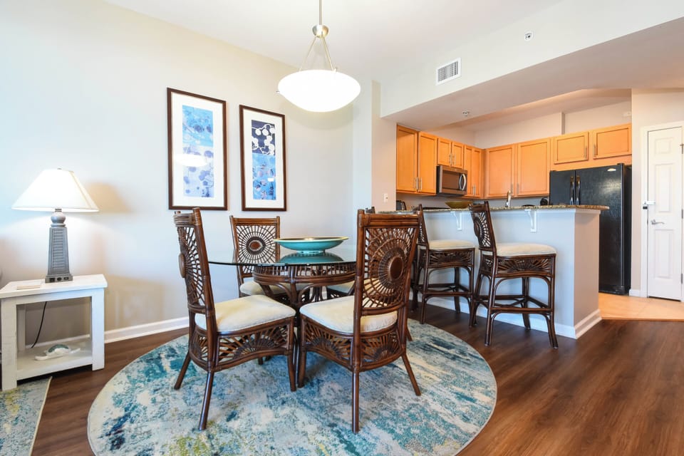 The Palms of Destin 11105 - Dining Area