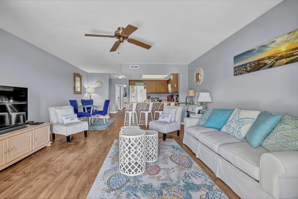 Living room area with pull out sofa.